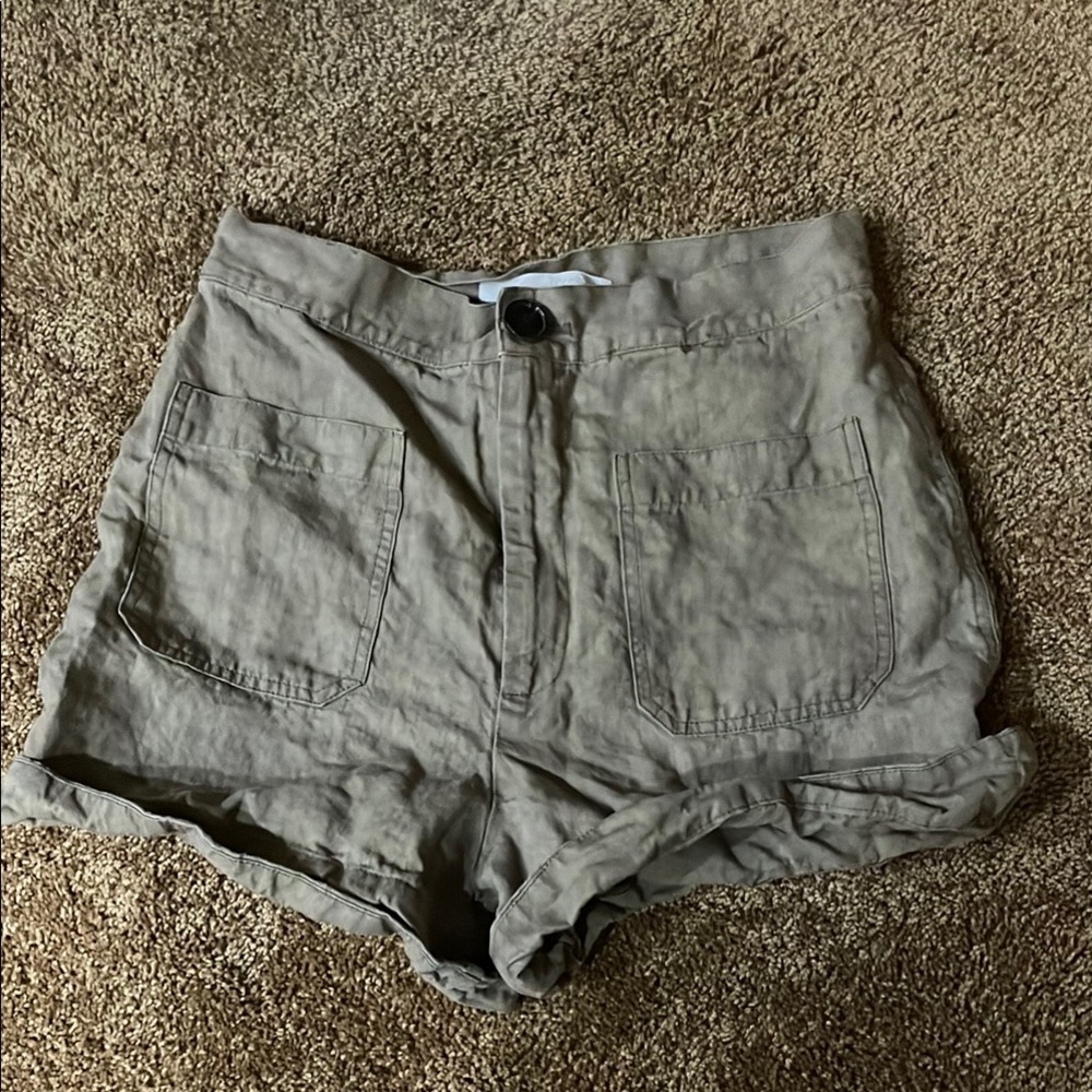 Creatures of Comfort High Waist Linen Shorts with Rolled Hem
